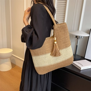 Minimalist large capacity woven shoulder bag with three-color patchwork and fringe detail
