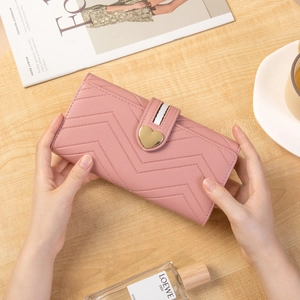 Women Long Wallet PU Leather V-Quilted Chevron Heart Buckle Striped Ribbon Large Capacity Phone Pocket Fashion Elegant