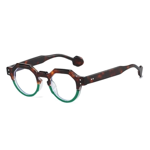 Classic irregular tortoise and green frame sunglasses with retro geometric design