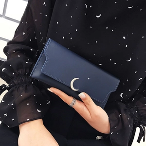 Portefeuille long bleu marine pour femme avec décorations de lune et d'étoiles