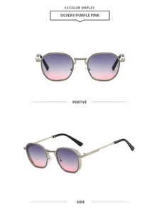 Silberne polygonale Sonnenbrille mit lila-rosa Verlauf und metallischer Streifentextur
