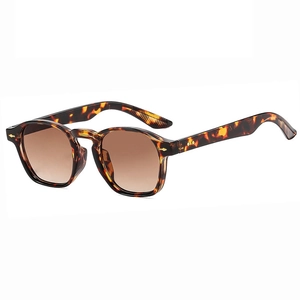 Lunettes de soleil vintage carrées en écaille avec verres dégradés marron tendance