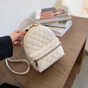 Mini Zaino Donna Trapuntato Pelle PU Hardware Dorato Diamante Moda Versatile Piccolo Zainetto Casual