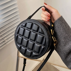 Round Crossbody Bag PU Leather 3D Chocolate Grid Quilted Top Handle Shoulder Bag Fashion Women Elegant