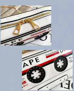 Detailansicht der Retro-Kassetten-Tasche mit goldenem Reißverschluss und Ledertextur
