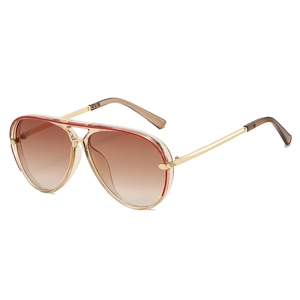 Classic aviator sunglasses with gold metal frame, red double bridge and brown gradient lenses
