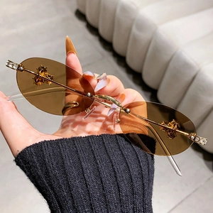 Rimless Oval Sunglasses For Women Fashion Rhinestone Metal Frame UV400 Protection Vintage Y2K Chic Eyewear