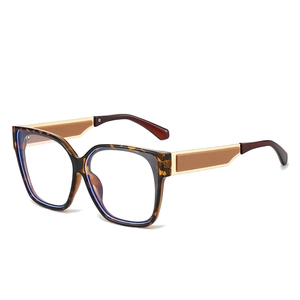 Fashion square tortoise frame oversized sunglasses with golden metal and brown temples