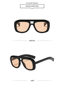 Vues de face et de côté de lunettes pilote carrées avec monture noire et verres thé clair