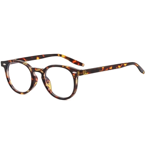 Classic round tortoiseshell glasses frame with stud rivets in vintage fashion style