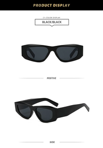 Détails de lunettes de soleil rectangulaires noires avec monture épaisse et verres gris