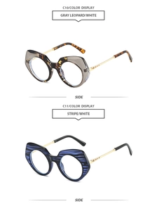 Detailansicht der stilvollen Polygon-Sonnenbrille in Grau-Leopard und Blau-Gestreift Optik