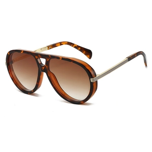 Lunettes de soleil aviateur écaille vintage avec verres dégradés bruns et branches dorées
