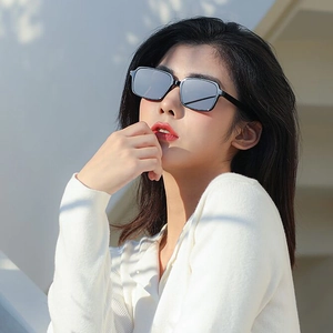 Classic black square frame sunglasses with dark grey lenses for a minimalist street look