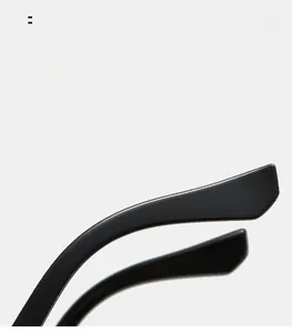 Detail of matte black curved temple tips on sunglasses for enhanced wearing comfort
