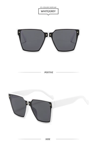 Détails des lunettes de soleil carrées blanches surdimensionnées avec rivets dorés