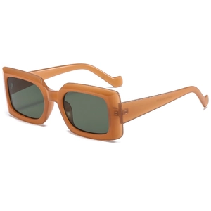 Lunettes de soleil rectangulaires rétro couleur caramel avec monture ambre style vintage