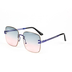 Fashionable oversized square metal sunglasses with blue-pink gradient lenses