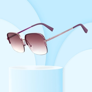 Large Square Sunglasses Fashion Metal Hollow Out Temples UV400 Protection Gradient PC Lens Retro Trendy Eyewear For Women