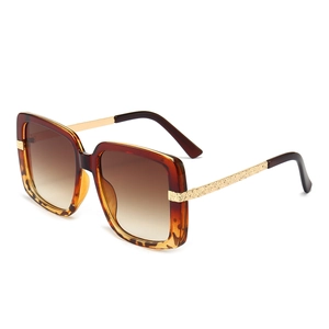 Fashion square tortoise sunglasses with gradient lenses and ornate gold metal temples