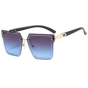 Fashionable oversized square rimless sunglasses with blue-purple gradient lenses