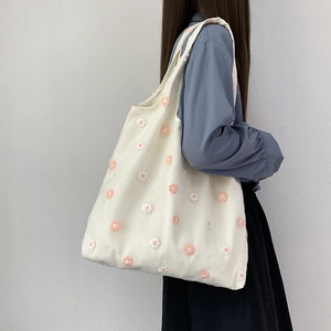 Sac fourre-tout en toile avec broderie marguerite orange et dentelle florale
