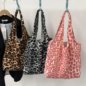 Sac Fourre-Tout Motif Léopard Femmes Velours Côtelé Grande Capacité Style Coréen Sac À Épaule Mode Décontractée