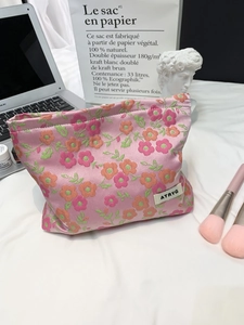 Trousse à maquillage jacquard à fleurs roses avec grande capacité pour le voyage
