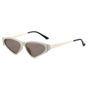Lunettes de soleil œil de chat rétro avec monture crème et branches dorées fines