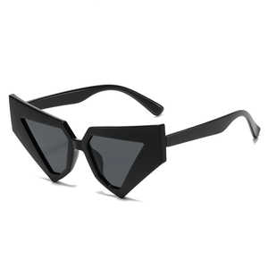 Trendy Geometric Cat Eye Sunglasses For Women UV400 Protection Triangle Frame Retro Fashion Outdoor Eyewear Gift
