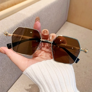 Classic gold square metal frame sunglasses with gradient brown lenses for stylish women