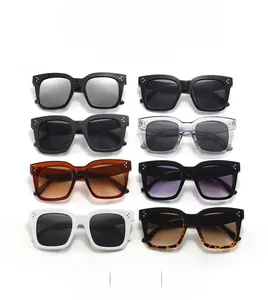 Collection de lunettes de soleil carrées surdimensionnées en huit couleurs et finitions