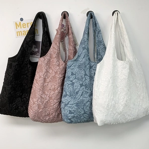 Sacs cabas brodés de roses style coréen en quatre couleurs avec motifs floraux