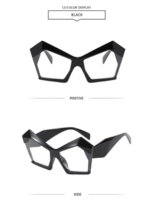 Détails de lunettes de soleil géométriques noires à monture épaisse vue de face et de profil