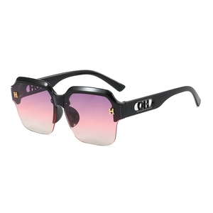 Oversized Square Sunglasses PC Gradient Lens UV400 Protection Metal H Decoration Trendy Luxury Style For Women And Men