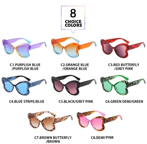 Grille de lunettes de soleil papillon en huit coloris pour les fêtes et le look urbain