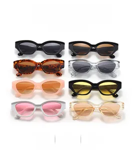 Plusieurs options de couleurs pour lunettes de soleil œil-de-chat rétro avec protection UV