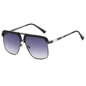 Fashionable oversized double bridge sunglasses with purple gradient lenses and metal frame