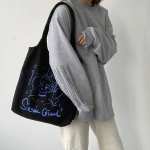 Grande borsa tote in tela nera con illustrazione artistica di Swan Girl blu