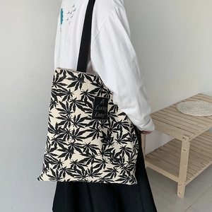 Sac fourre-tout en toile minimaliste avec imprimé feuilles et larges bretelles
