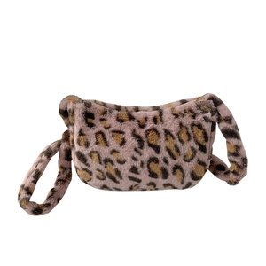 Pink leopard print faux fur shoulder bag for women with plush texture and stylish zipper