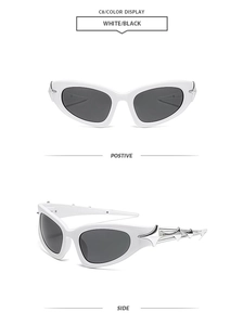 Détail des lunettes de soleil sportives Y2K blanches avec étoiles et verres noirs