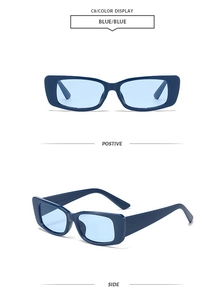 Vues détaillée de face et de profil des lunettes de soleil carrées bleues élégantes