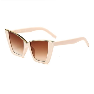 Fashion oversized cat-eye sunglasses with cream frame and gold metal edge detail