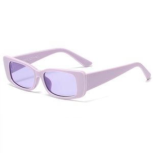 Lunettes de soleil polygonales lavande tendance avec monture rectangulaire et style rétro épuré