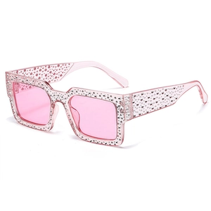 Fashion Oversized Square Sunglasses Luxury Sparkling Rhinestone PC Frame UV400 Protection Trendy Eyewear For Women