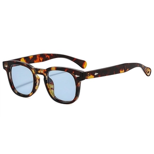 Classic tortoiseshell square sunglasses with vintage blue lenses and silver rivets