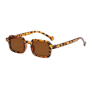 Retro tortoise square frame sunglasses with brown lenses shown from a 45-degree angle