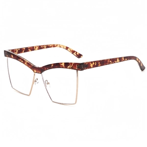 Chic cat-eye browline glasses with tortoiseshell upper frame and gold metal accents
