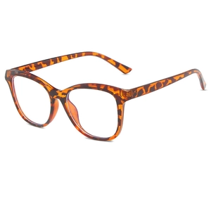 Classic tortoise shell anti-blue light glasses with retro leopard print frame